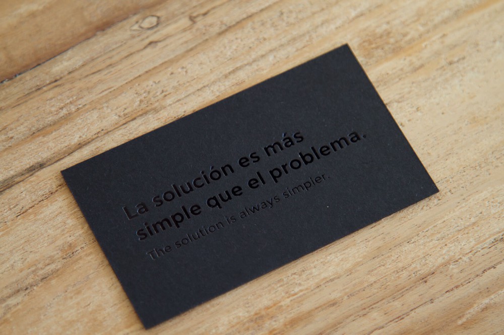 De ce am nevoie de o carte de vizită cu design profesional? | Rocket Minds